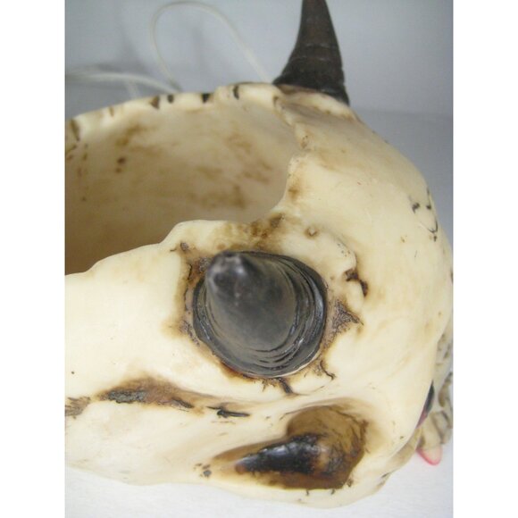 ACK Trading Horned Skull Light Up Halloween Decor Vintage 1997 - Picture 13 of 16